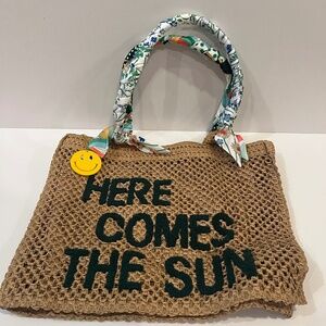 Meghan Fabulous Mesh tote